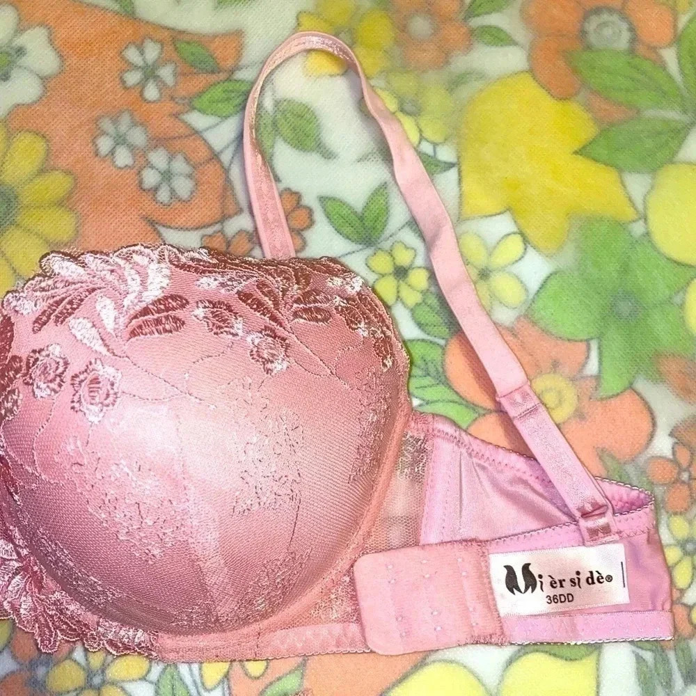 Pink Floral lace gorgeous high quality lingerie set of bra &  underwear - Picture 4 of 11